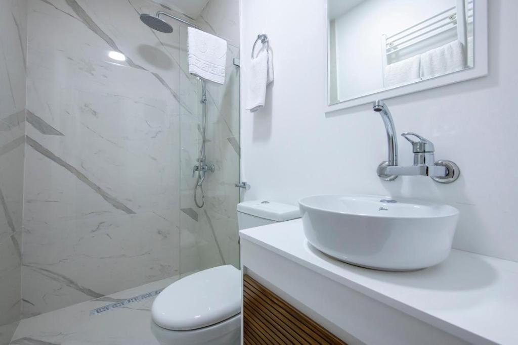 Opera Boutique Hotel Tbilisi Ngoại thất bức ảnh